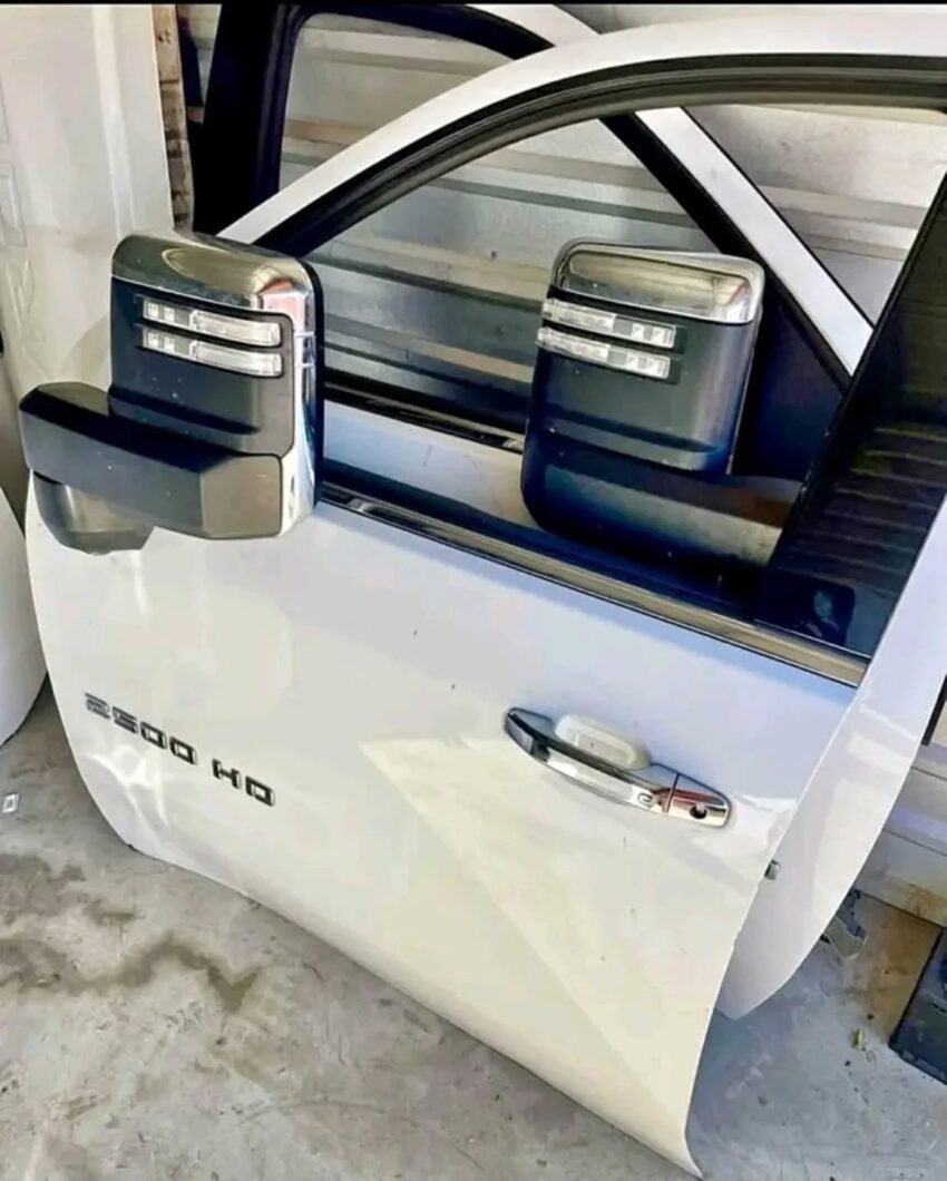 2019-2022 Chevy Silverado High Country 2500 White Doors with Mirrors for Sale