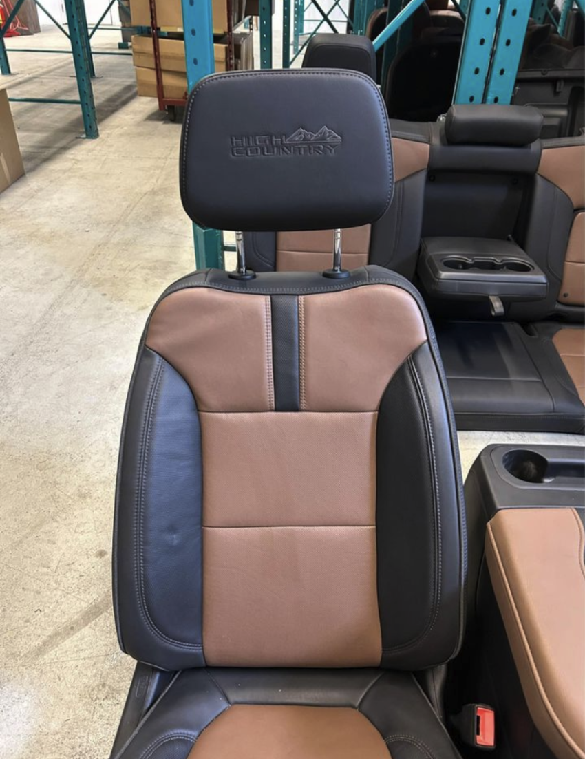 2019-2024 Chevy Silverado 1500/2500/3500 High Country Brown Leather Seats and Centre Console Set for Sale - Image 4