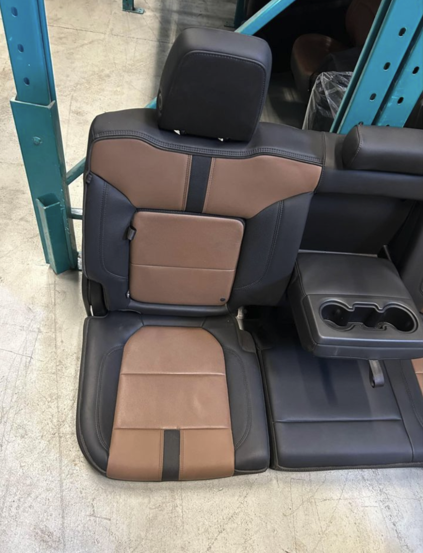 2019-2024 Chevy Silverado 1500/2500/3500 High Country Brown Leather Seats and Centre Console Set for Sale - Image 7