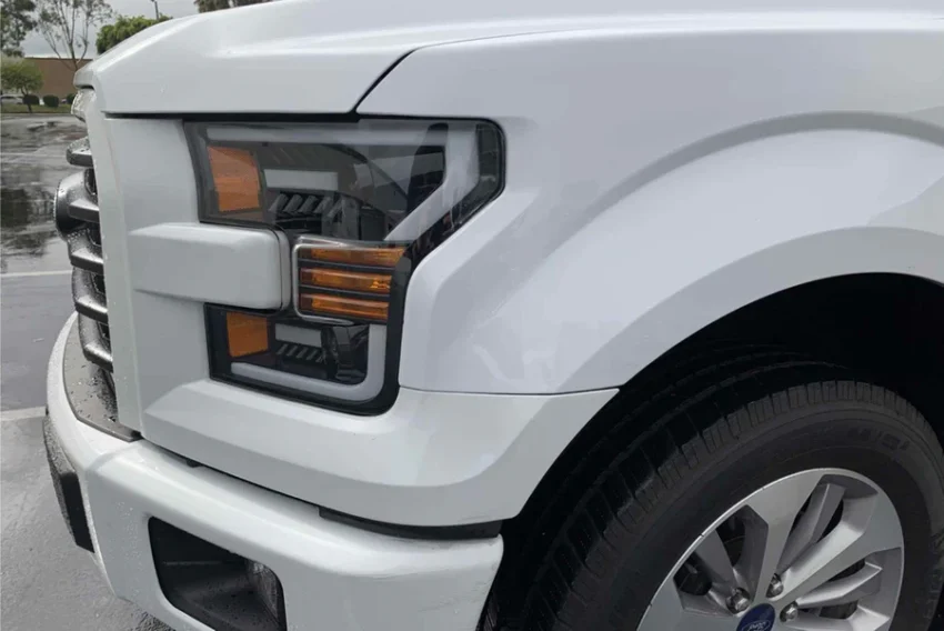 FORD F-150 (15-17): ALPHAREX PRO HEADLIGHTS - Image 3