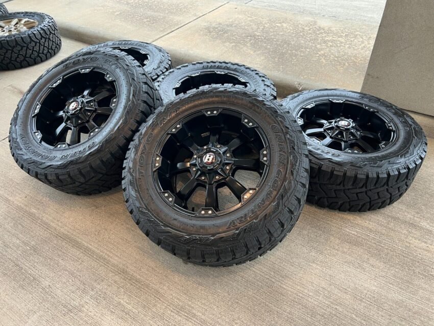 20x10 Ballistic Morax 845 Jeep Dodge RAM 1500 wheels rims 35" TOYO 5x127 5x139 - Image 4