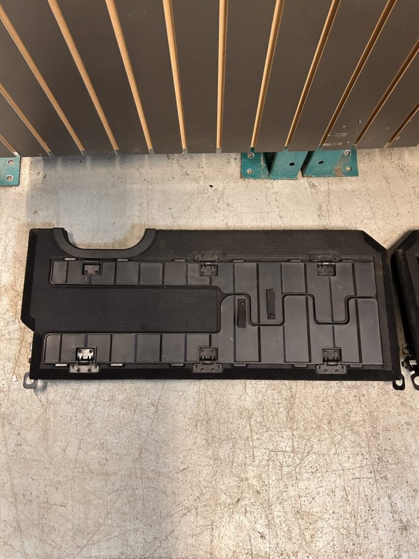 2013-2024 RAM 1500/2500/3500 Folding Load Floor Assembly Left and Right Side - Image 2