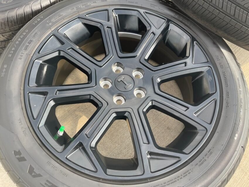 20" Toyota Highlander H TRD OEM LIMITED wheels rims Lexus RX350 tires 2022 2023 - Image 4