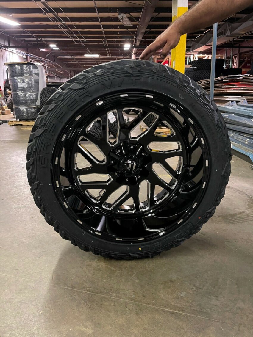 22x12 Fuel D581 Triton Black Wheels Rim 35" MT Tires 6x5.5 GMC Sierra 1500 Yukon - Image 2