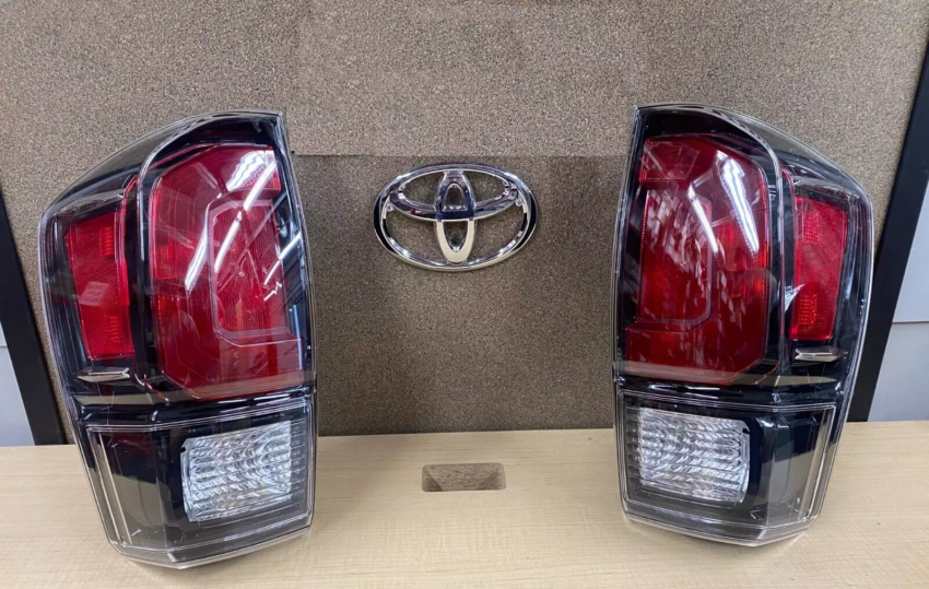 2016-2023 TOYOTA TACOMA TRD PRO 3RD GEN TAIL LAMPS UPGRADE