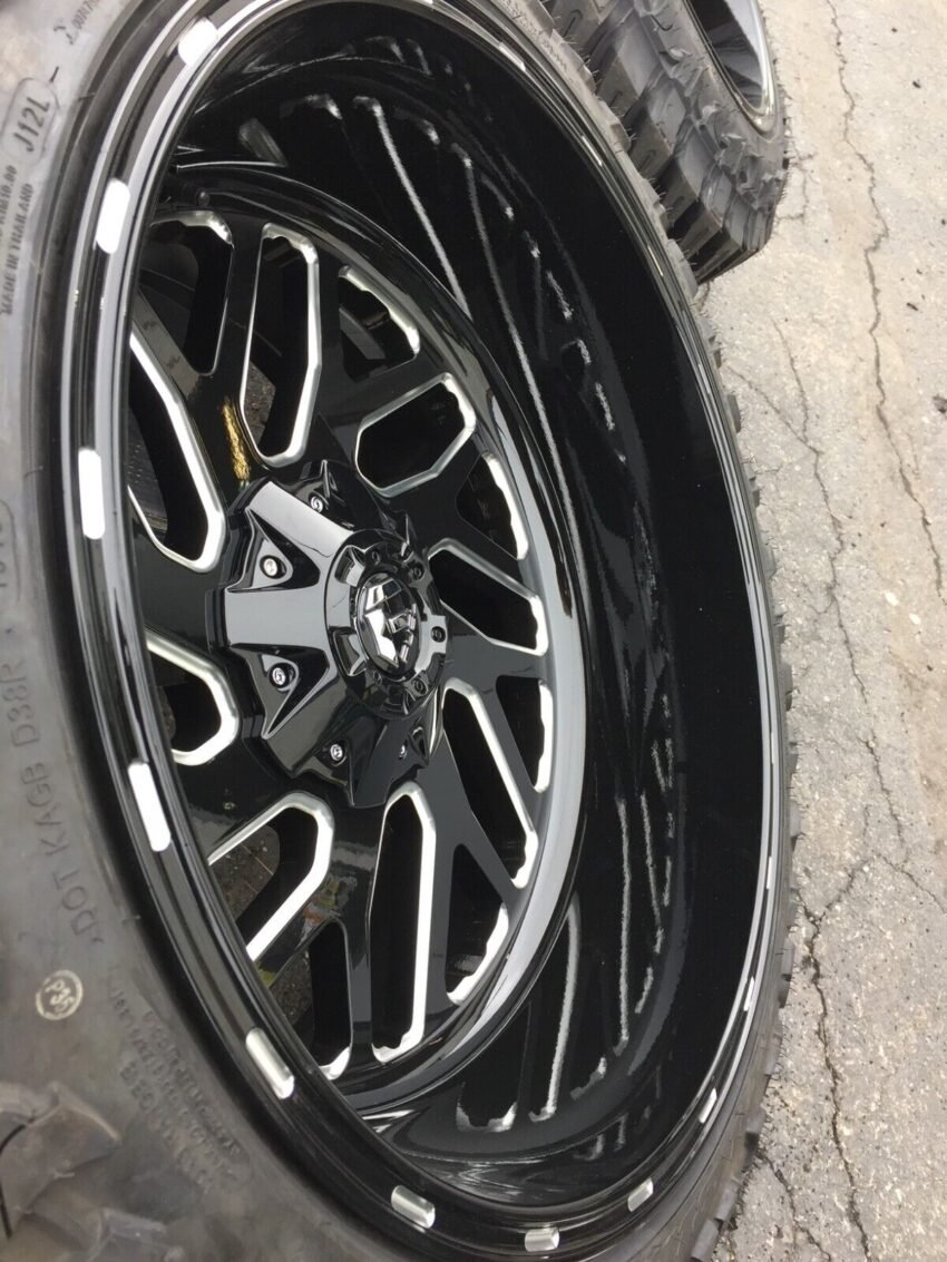 22x12 Fuel D581 Triton Black Wheels Rims 33 MT Tires 6x5.5 GMC Sierra 1500 Yukon - Image 2