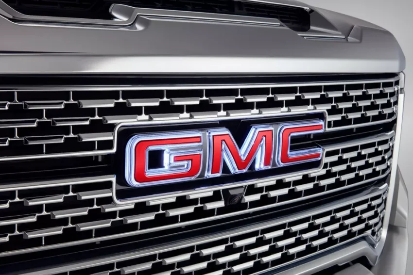 2020-2021 GMC Sierra Illuminated Front Grille Emblem Red OEM