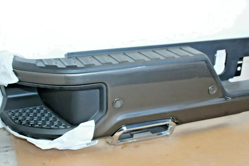 2019-2021 GMC Sierra. Chevy Silverado 1500 Rear Bumper W/SENS ASM OEM Satin Steel - Image 3