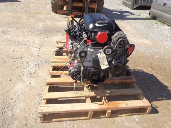 2002 4.8 Chevy Vortec Engine with 2WD 4L60E Transmission and Complete Wiring Harness