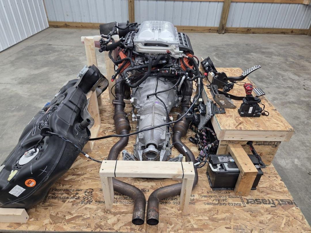 6.2L Supercharged Hellcat Engine Package - 707HP, 650 FT-LBS Torque - Image 3